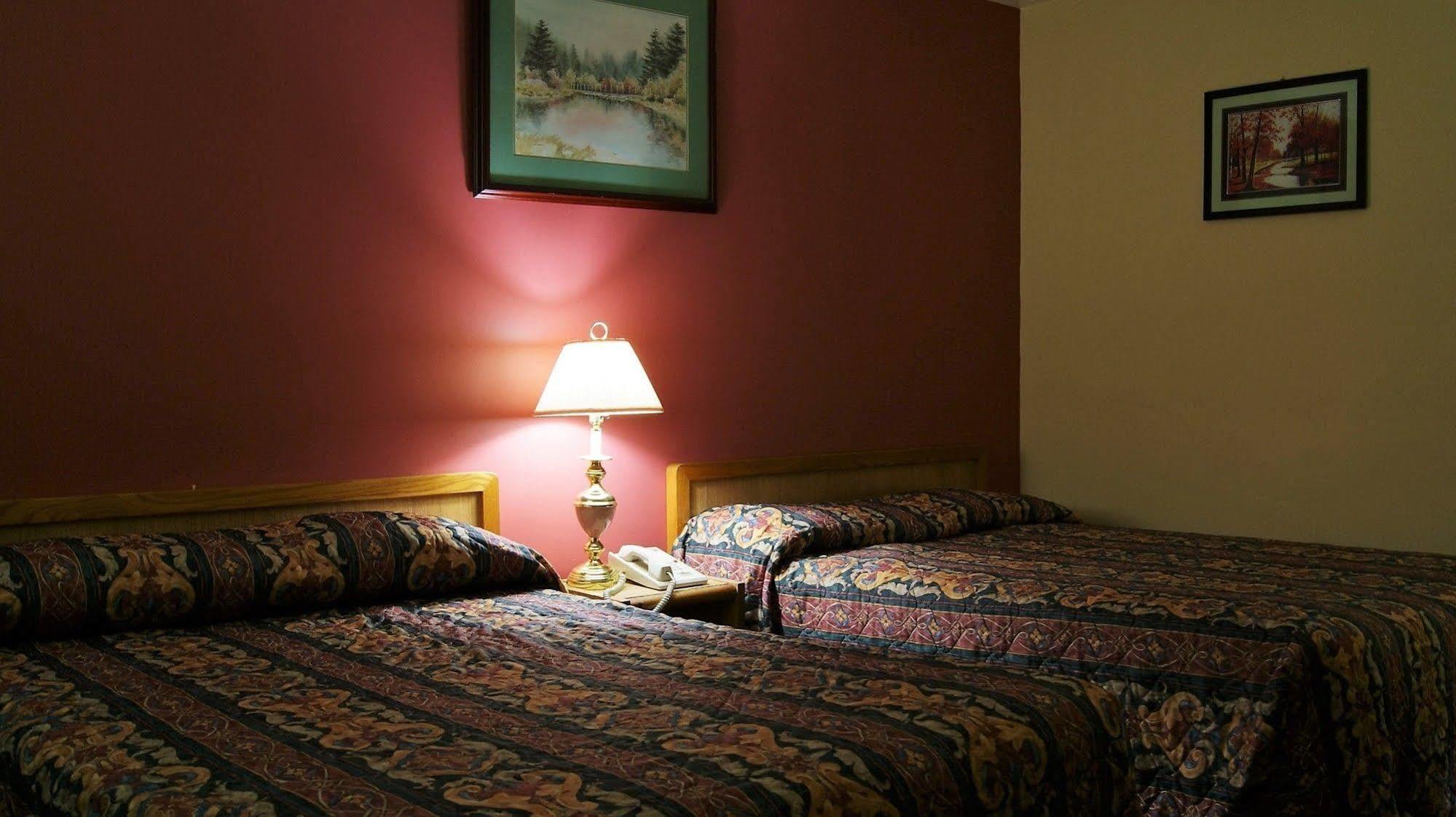 Blue Jay Motel Peterborough Extérieur photo