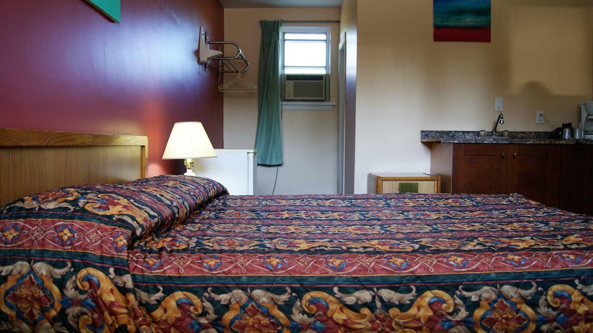 Blue Jay Motel Peterborough Extérieur photo