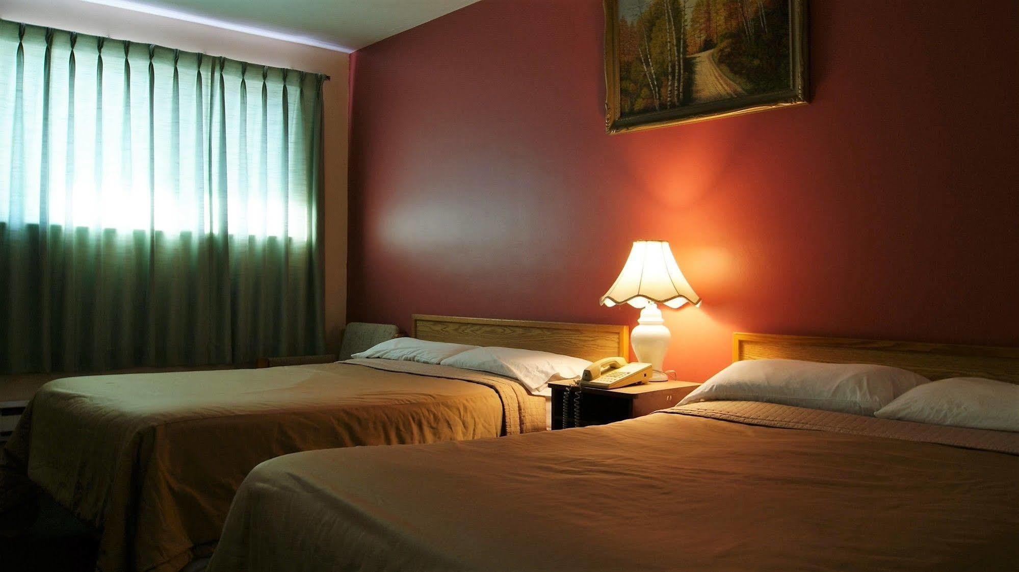 Blue Jay Motel Peterborough Extérieur photo