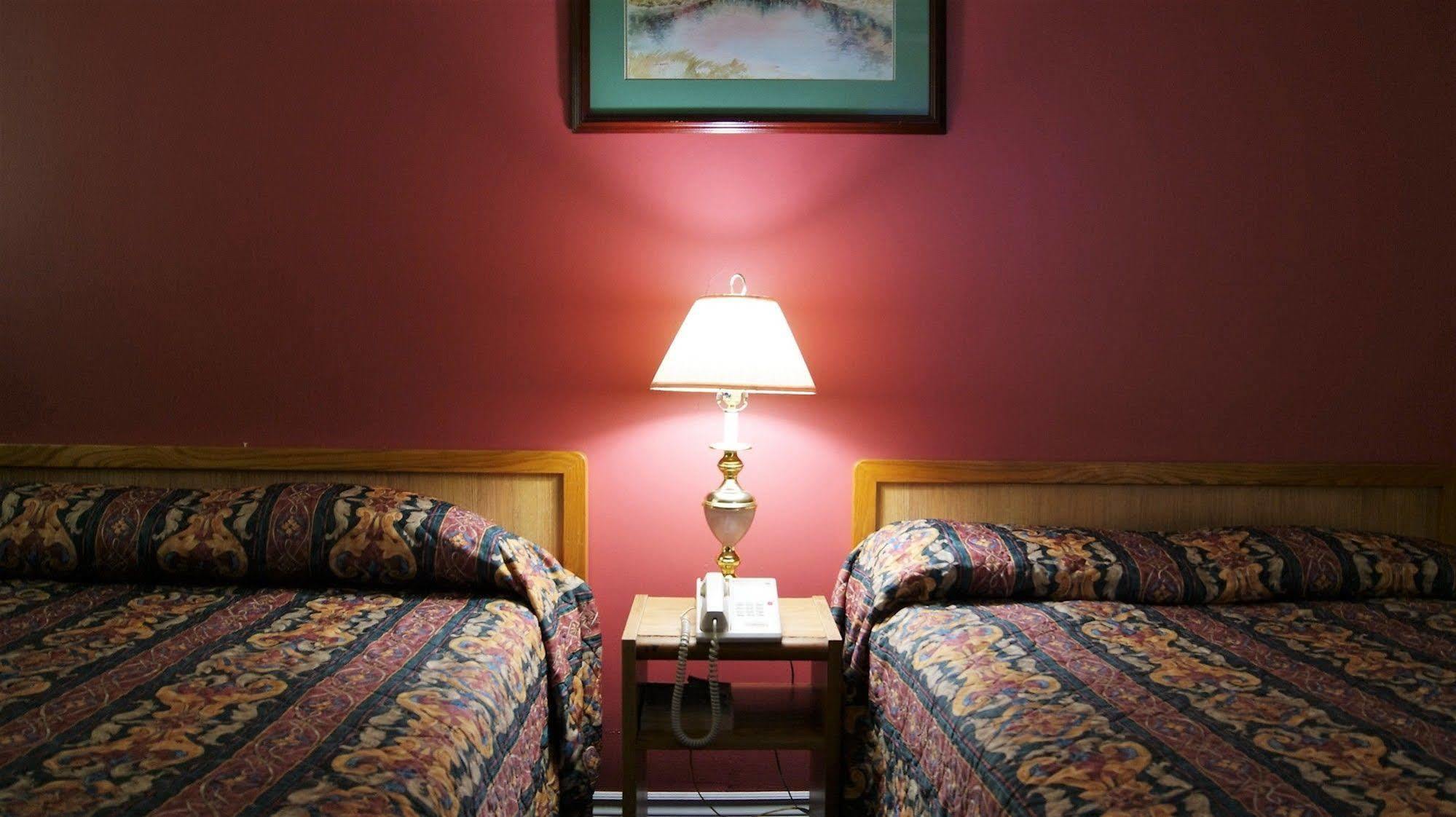 Blue Jay Motel Peterborough Extérieur photo