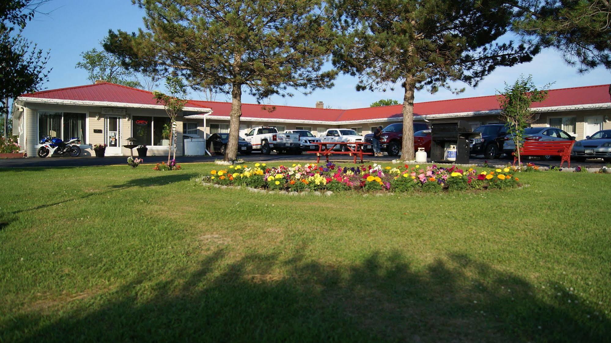 Blue Jay Motel Peterborough Extérieur photo